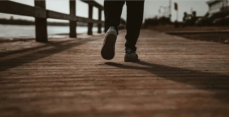 How Many Calories Does 5,000 Steps Burn? (By Weight & Pace)